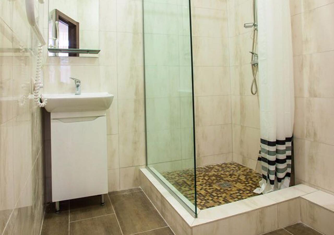Apartment De France Odesa Exterior photo